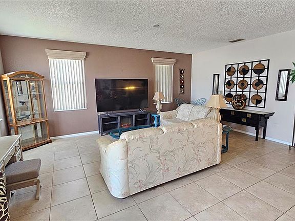 2nd image of 543 Terranova Cir