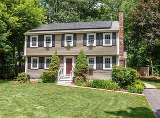 20 Pheasant Ln, Attleboro, MA 02703