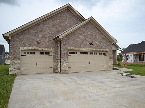 3rd image of 714 Heritage Preserve Ln