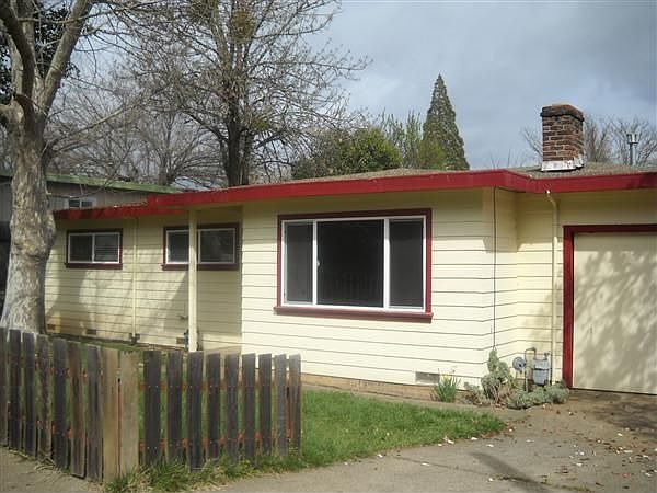 1st image of 103 Canyon Dr