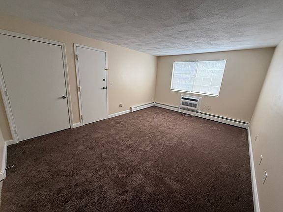 5th image of 441 Woonasquatucket Ave #47
