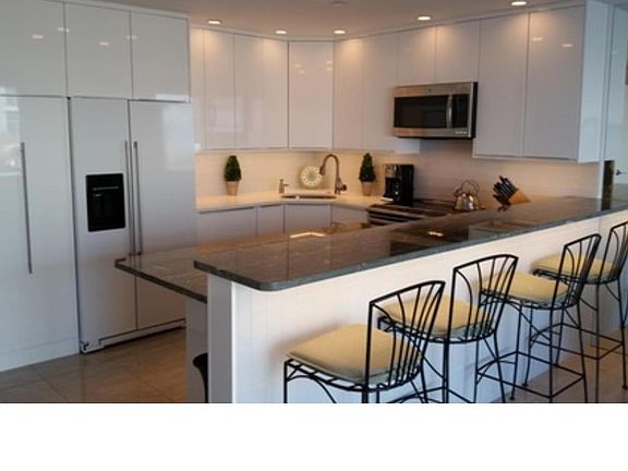 4th image of 3 N Chris Columbus Blvd Unit Rl115