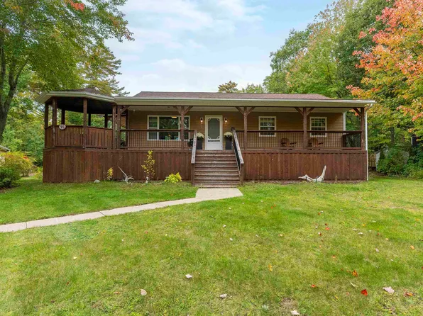 25 Maggie Dr, Greenwood, NS B0P 1R0