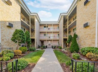 7201 W Wellington Ave APT F1, Elmwood Park, IL