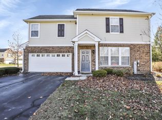 1420 Millbrook Dr, Algonquin, IL 60102
