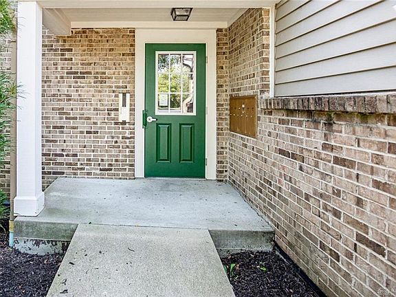 3rd image of 4395 N Shore Dr APT 104