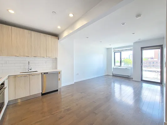 Rented by Modern Spaces | media 12