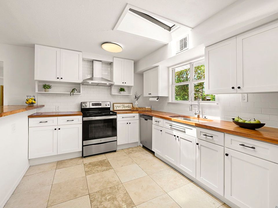 1st image of 503 Olney Dr