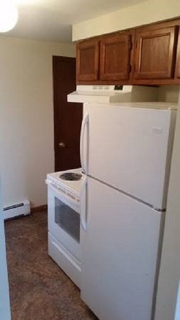 1st image of 6560 Fairlane Dr APT 2