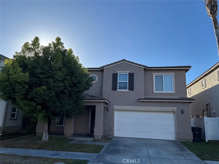 1241 Castledale St — Photo 1