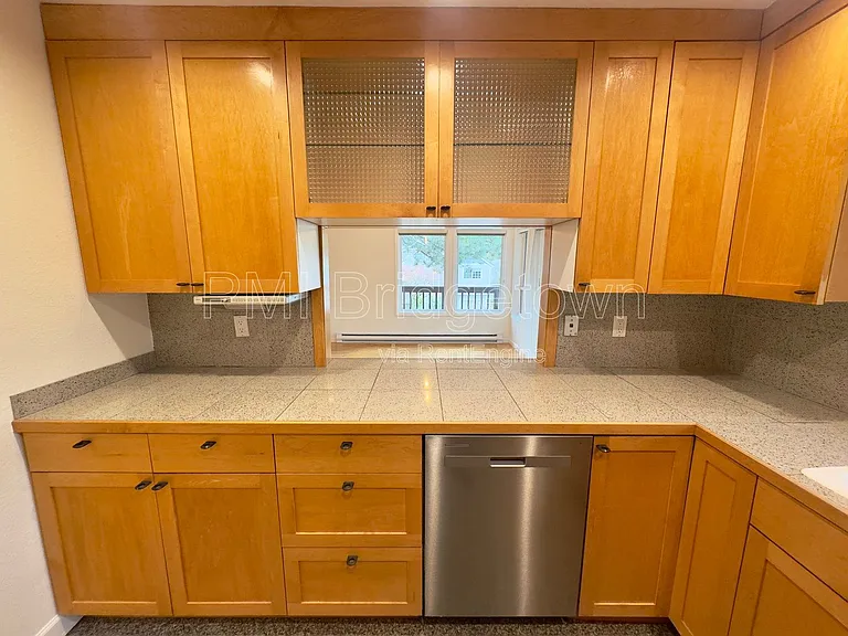 307 Cervantes Cir — Photo 6
