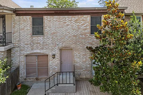 811 Threadneedle St #277 Photo 1