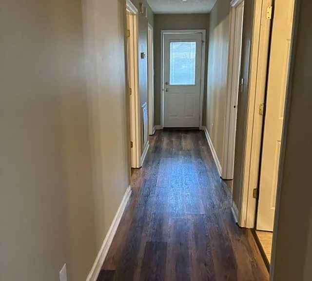 160 Sycamore Pl — Photo 5