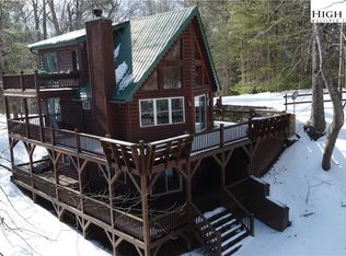 1133 Deer Valley Rd, Piney Creek, NC 28663