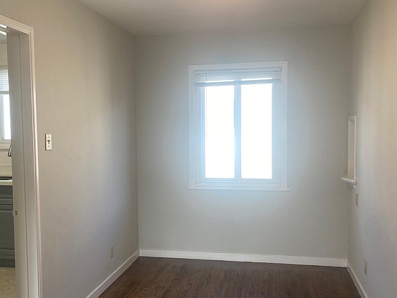 Dining area off living room