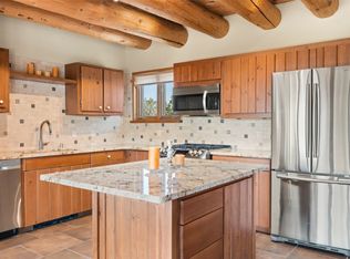 2 Manzano Ln, Santa Fe, NM 87508