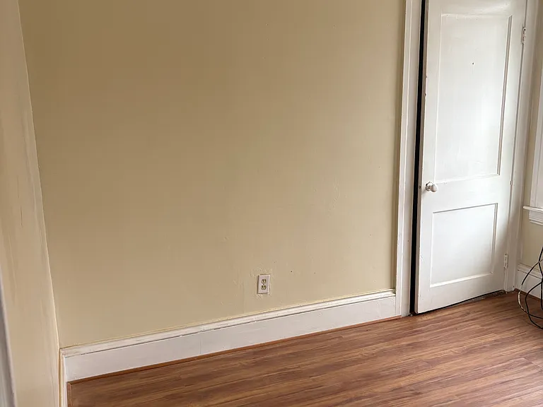 8 Prospect St #3 — Photo 14