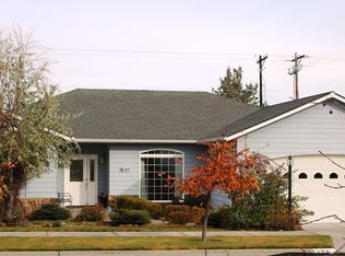 205 SE Soft Tail Dr, Bend, OR 97702