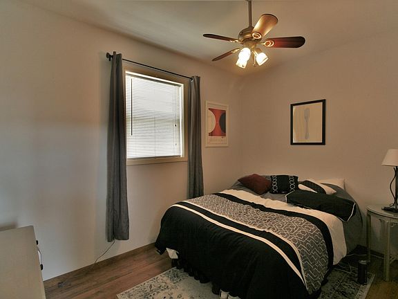 4th image of 4041 N Monticello Ave #2R