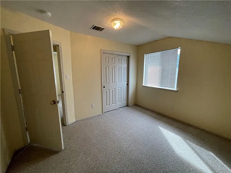 3454 Flowstone Ln — Photo 15