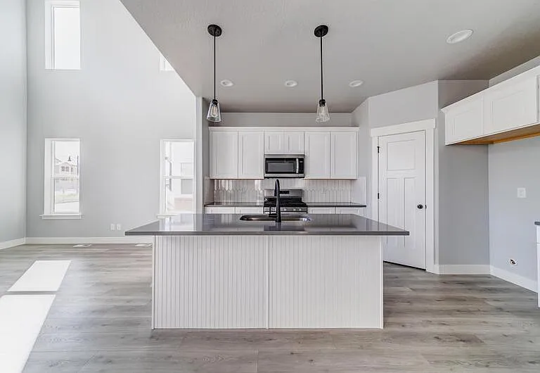 13893 S Little Ridge Ln #ACROSS FROM LAUNDRY — Photo 14