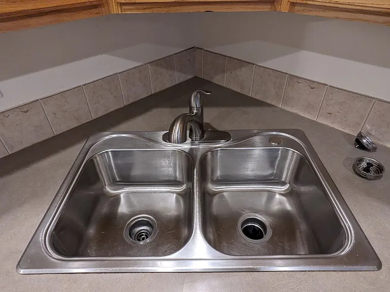 Halsey East Townhomes — Photo 53