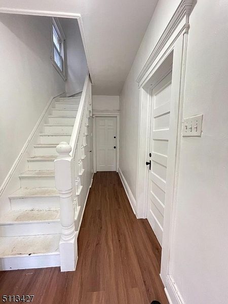 1st image of 183 Chapman St Floor 1
