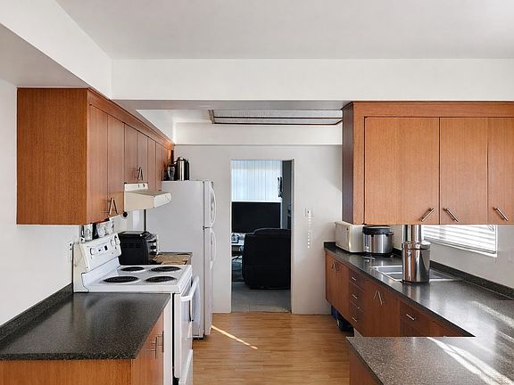 2nd image of 12393 Gray St