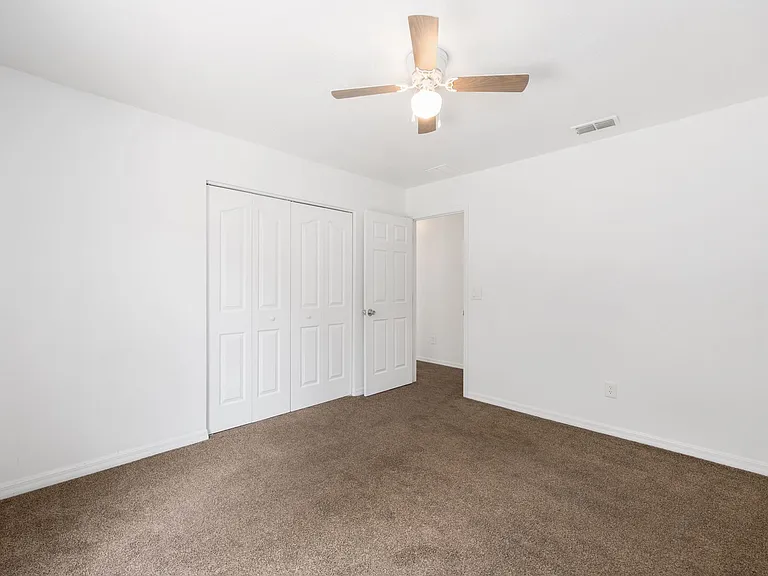 7860 SW 204th Ave — Photo 19