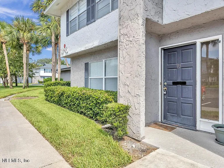 695 A1A #93 — Photo 3