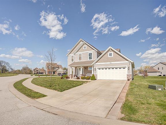 2nd image of 5606 Cedar Bend Dr