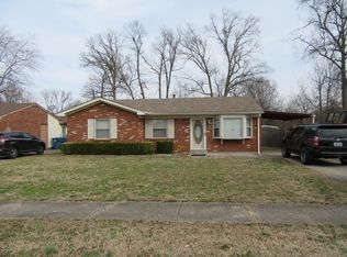 1009 Andle Ct, Louisville, KY 40214