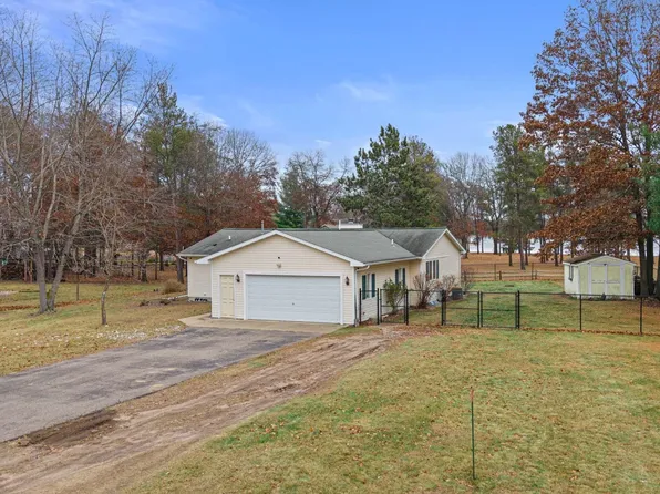 934 Sussex Ct, Nekoosa, WI 54457