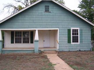 906 SW 7th St, Lawton, OK 73501