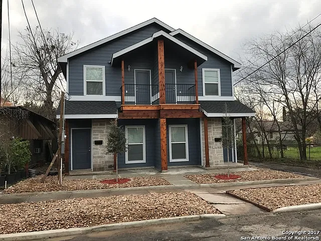 1819 N Hackberry St #101
