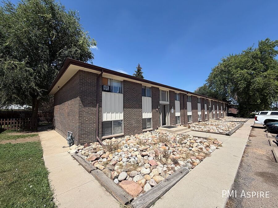 1st image of 1050 17th Ave APT 2
