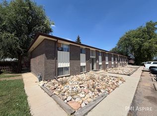 1050 17th Ave APT 12, Longmont, CO 80501