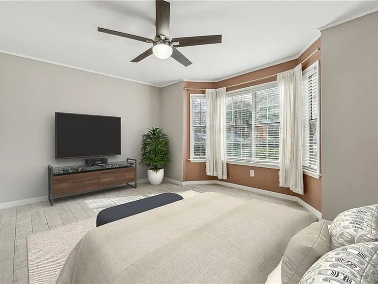 434 McGill Pl NE — Photo 21