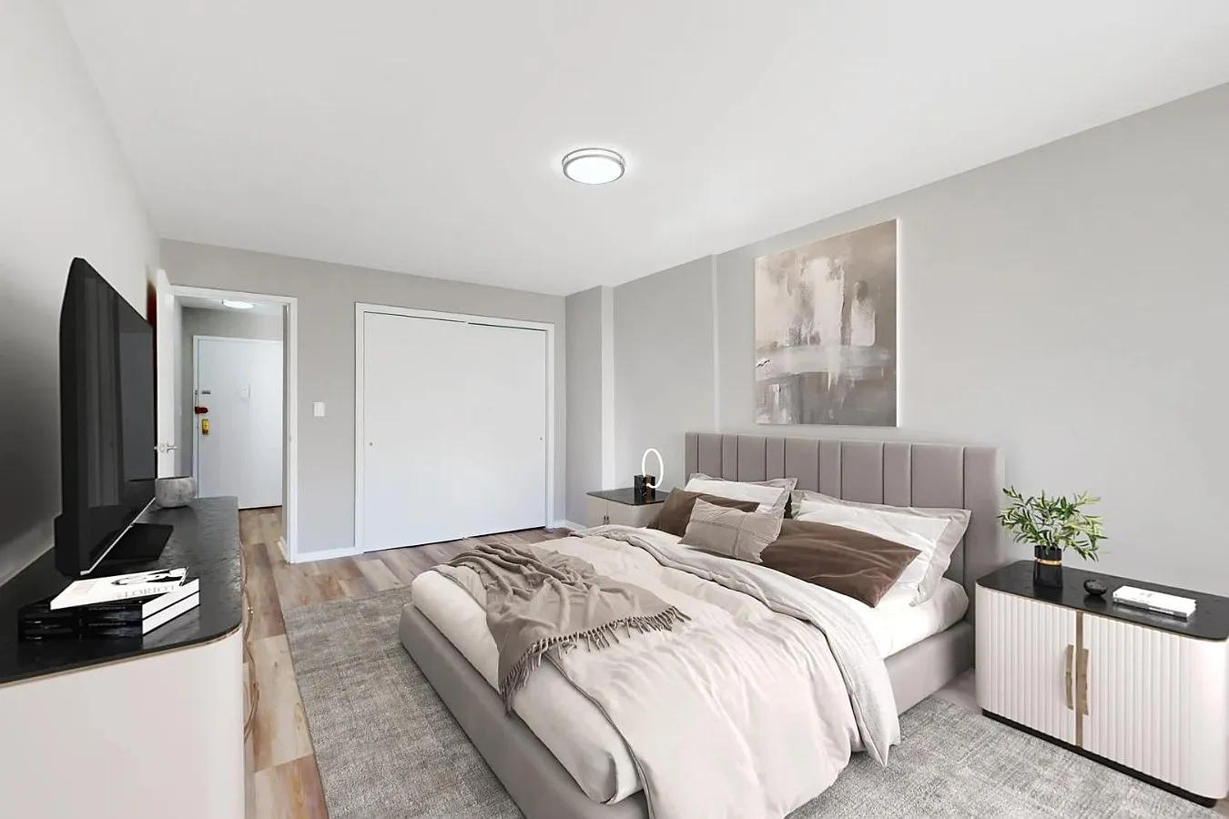 Concord Apartments — Photo 4