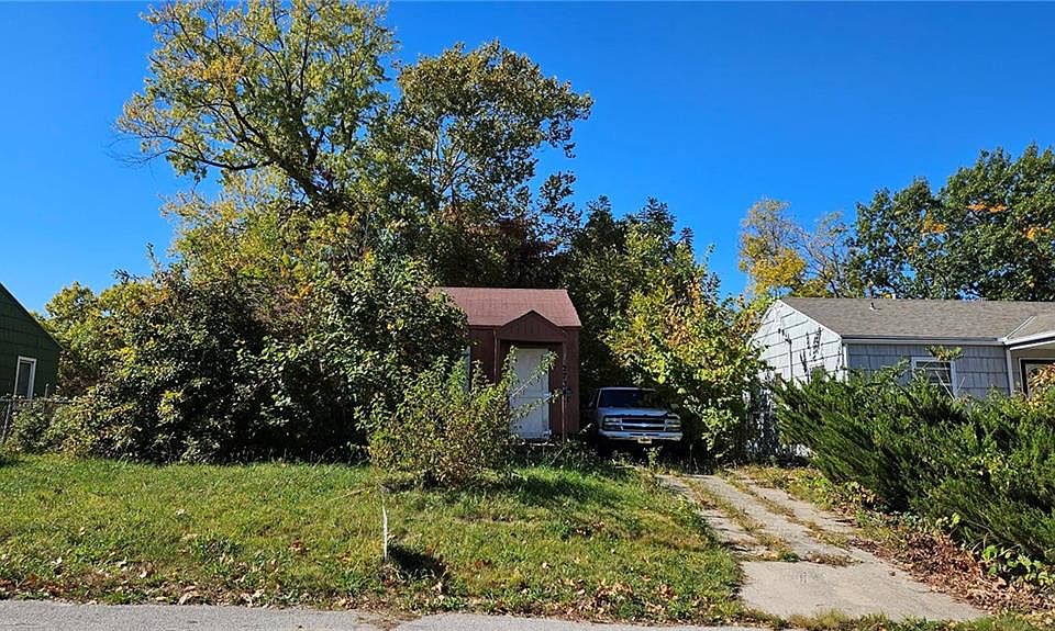 1st image of 2734 Tennyson St