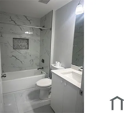 536 SE 7th Ave #536 — Photo 17