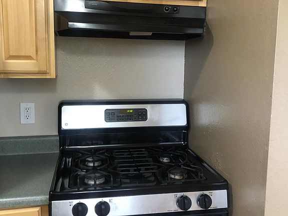 4th image of 11614 Dawn St #4