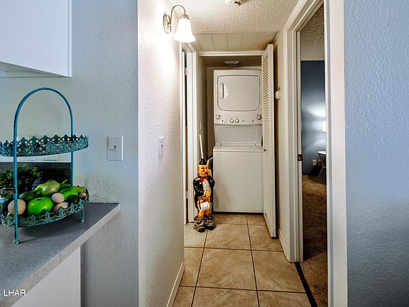 4th image of 256 Lake Havasu Ave S APT B43