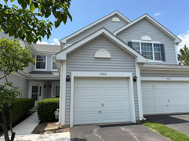 4502 W Brownstone Way — Photo 1