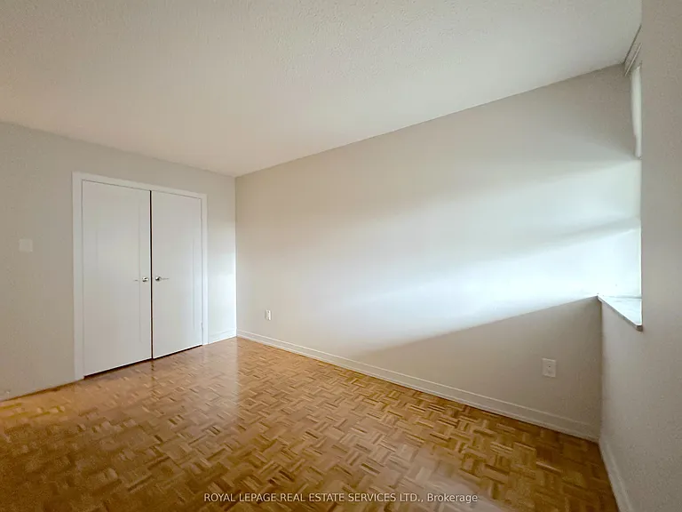 190 Clark Blvd #807 — Photo 7