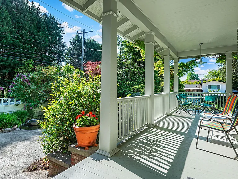 7541 Seward Park Ave S — Photo 4