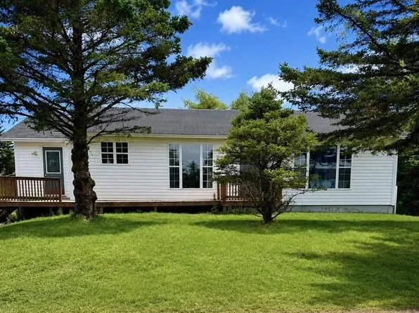 65 Greenwood Street, Marystown, NL A0E1K0