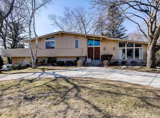 6235 Fisher Ln, Greendale, WI 53129