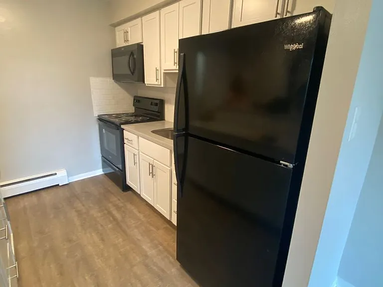 1118 Lafayette Ave — Photo 13