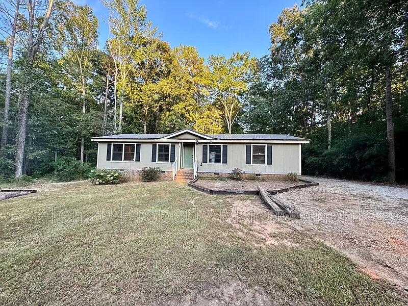 3 bed, 2.0 bath, $1,200 — Photo 2